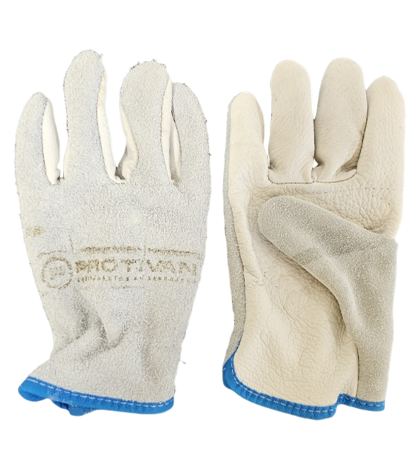 Descubra a importância das luvas de segurança para sua proteção no trabalho. Conheça nossa variedade de luvas de vaqueta, raspa e outros modelos de EPI.